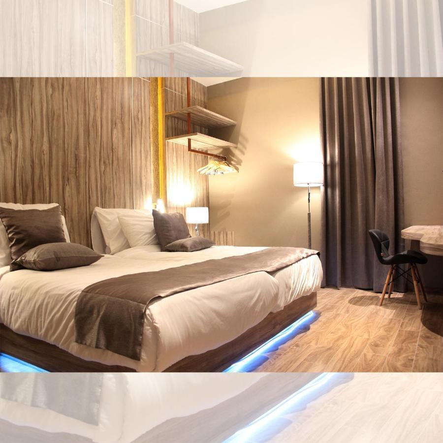 De Paris Hotel Медан Экстерьер фото
