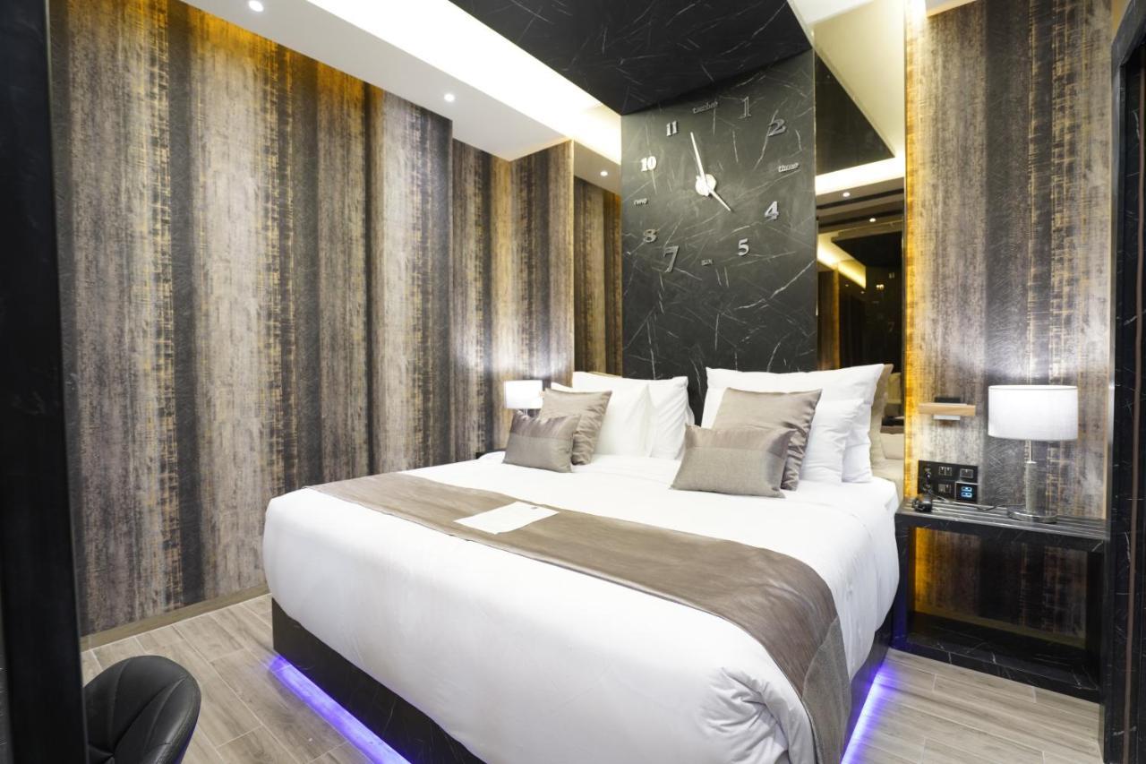 De Paris Hotel Медан Экстерьер фото
