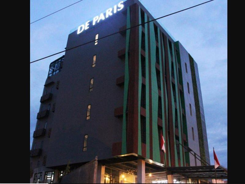 De Paris Hotel Медан Экстерьер фото
