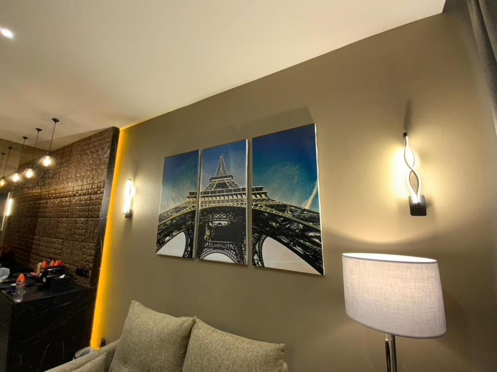 De Paris Hotel Медан Экстерьер фото